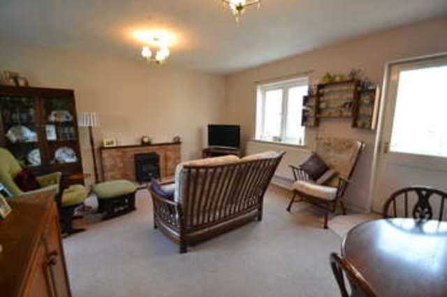  Image of 3 bedroom Semi-Detached house for sale in The Thatchers Thorley Bishop
