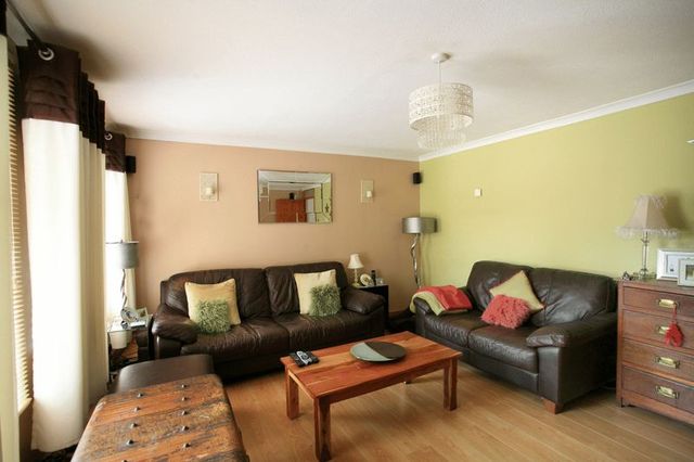  Image of 3 bedroom Detached house for sale in Tintagel Close Andover SP10 at Tintagel Close Array Charlton, SP10 4DD