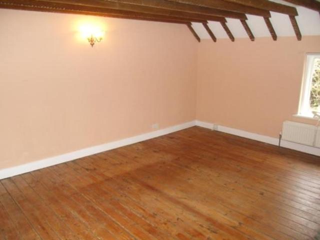  Image of 4 bedroom Terraced house for sale in Back Street Gawcott Buckingham MK18 at Gawcott Buckingham Gawcott, MK18 4HN