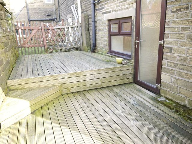  Image of 2 bedroom Terraced house to rent in Croft Row Denholme Bradford BD13 at Croft Row  Denholme, BD13 4ER