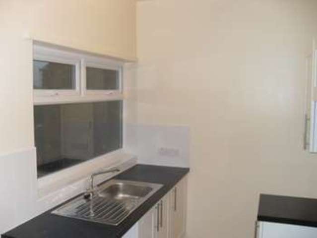 Image of 2 bedroom Cottage to rent in High Street Skelton-in-Cleveland Saltburn-by-the-Sea TS12 at High Street  Skelton, TS12 2EF