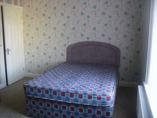  Image of 2 bedroom Terraced house to rent in Armitage Road Oakenshaw Bradford BD12 at Armitage Road Oakenshaw Bradford, BD12 7AR