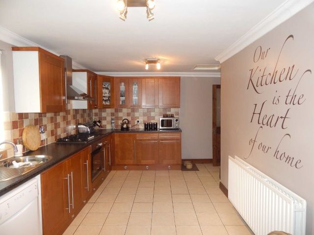  Image of 3 bedroom Cottage for sale in Pyle Road Pyle Bridgend CF33 at Pyle Road Pyle Pyle, CF33 6AE