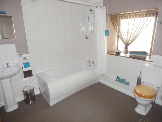  Image of 3 bedroom Cottage for sale in Pyle Road Pyle Bridgend CF33 at Pyle Road Pyle Pyle, CF33 6AE