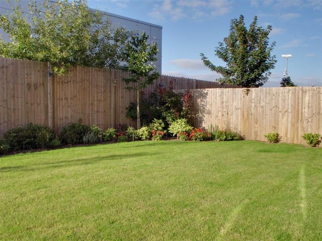  Image of 2 bedroom Flat for sale in Willis Place Worcester WR2 at Cordwainers Court Worcester Worcester, WR2 4AX