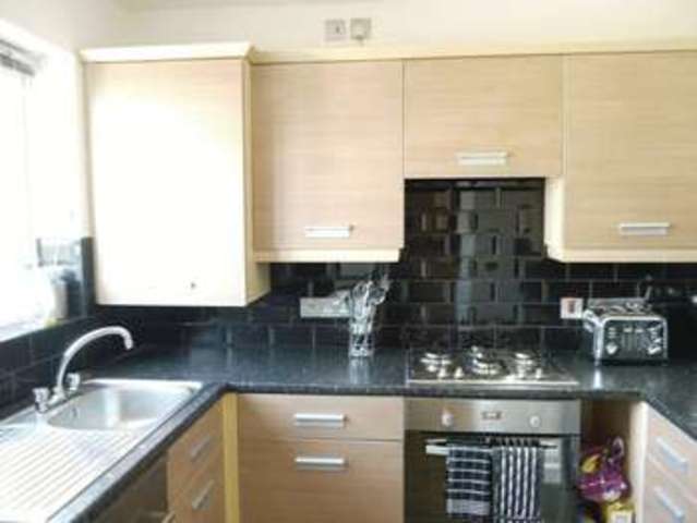  Image of 2 bedroom Terraced house to rent in Corsair Avenue Idle Bradford BD10 at Corsair Avenue Idle Bradford, BD10 8DD