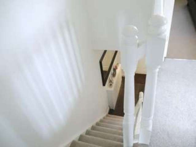  Image of 2 bedroom Terraced house to rent in Corsair Avenue Idle Bradford BD10 at Corsair Avenue Idle Bradford, BD10 8DD