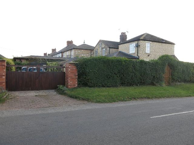  Image of 3 bedroom Cottage for sale in Wellhead Lane Nocton Lincoln LN4 at Wellhead Lane Nocton Nocton, LN4 2BW