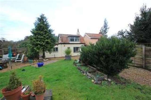  Image of 1 bedroom Cottage for sale in Bucklesham Ipswich IP10 at Bucklesham, IP10 0BN