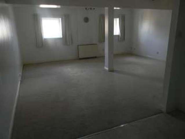  Image of 2 bedroom Apartment for sale in High Street Hull HU1 at High Street  Hull, HU1 1NH