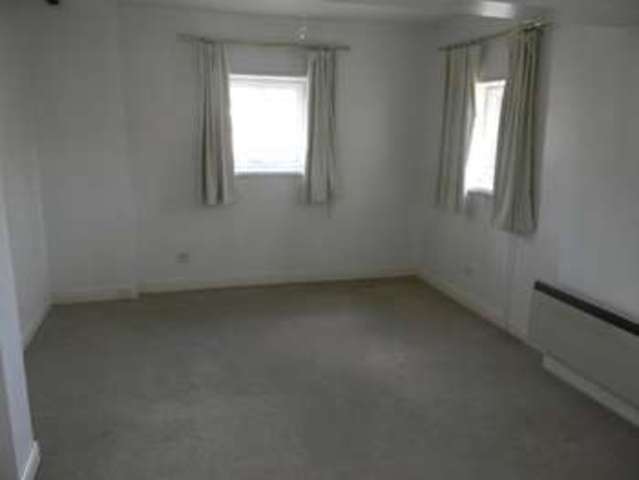  Image of 2 bedroom Apartment for sale in High Street Hull HU1 at High Street  Hull, HU1 1NH