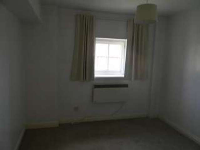  Image of 2 bedroom Apartment for sale in High Street Hull HU1 at High Street  Hull, HU1 1NH