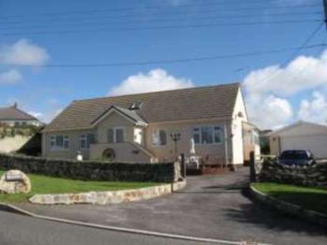  Image of 3 bedroom Bungalow for sale in Trenance Trenance Mawgan Porth Newquay TR8 at Mawgan Porth Newquay Trenance, TR8 4BY