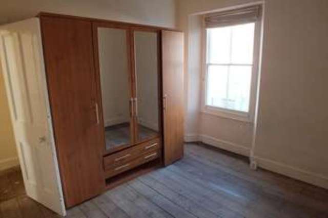  Image of 4 bedroom Terraced house for sale in Trafalgar Road Tenby SA70 at Tenby Pembrokeshire Tenby, SA70 7DN
