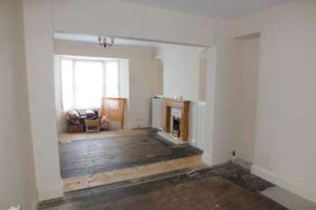  Image of 4 bedroom Terraced house for sale in Trafalgar Road Tenby SA70 at Tenby Pembrokeshire Tenby, SA70 7DN