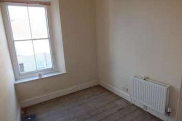  Image of 4 bedroom Terraced house for sale in Trafalgar Road Tenby SA70 at Tenby Pembrokeshire Tenby, SA70 7DN