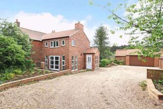  Image of 4 bedroom Detached house for sale in North Kelsey Road Caistor Market Rasen LN7 at North Kelsey Road Caistor Market Rasen, LN7 6SF
