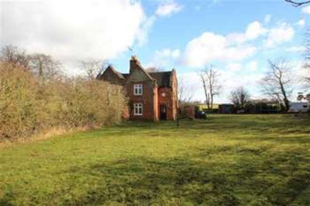  Image of 3 bedroom Cottage for sale in Foxhall Foxhall Ipswich IP10 at Brightwell, IP10 0AN
