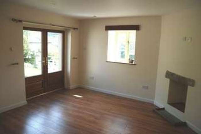  Image of 3 bedroom Cottage to rent in Harewood Road Calstock PL18 at Harewood Road  Calstock, PL18 9QN