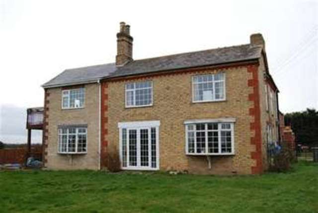  Image of 5 bedroom Detached house for sale in West End Hogsthorpe Skegness PE24 at Hogsthorpe, PE24 5PA