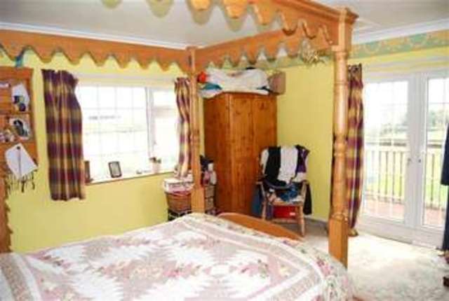  Image of 5 bedroom Detached house for sale in West End Hogsthorpe Skegness PE24 at Hogsthorpe, PE24 5PA