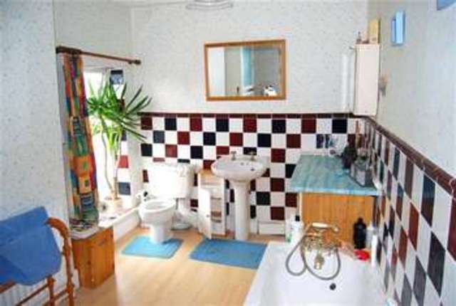  Image of 5 bedroom Detached house for sale in West End Hogsthorpe Skegness PE24 at Hogsthorpe, PE24 5PA