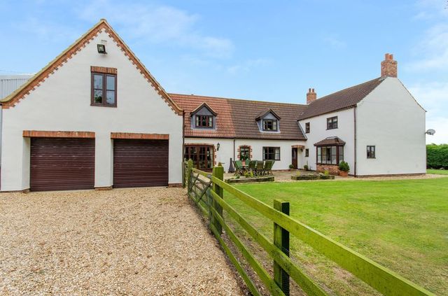  Image of 6 bedroom Detached house for sale in Gainsborough Road Kirton Lindsey Gainsborough DN21 at Gainsborough Road Kirton Lindsey Grayingham, DN21 4EN