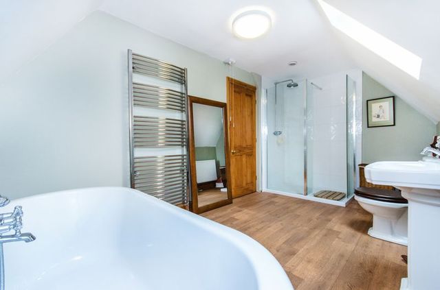  Image of 6 bedroom Detached house for sale in Gainsborough Road Kirton Lindsey Gainsborough DN21 at Gainsborough Road Kirton Lindsey Grayingham, DN21 4EN