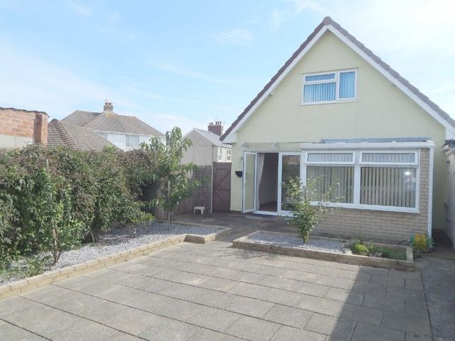  Image of 3 bedroom Detached house for sale in The Glade Nottage Porthcawl CF36 at Nottage Porthcawl Porthcawl, CF36 3PG