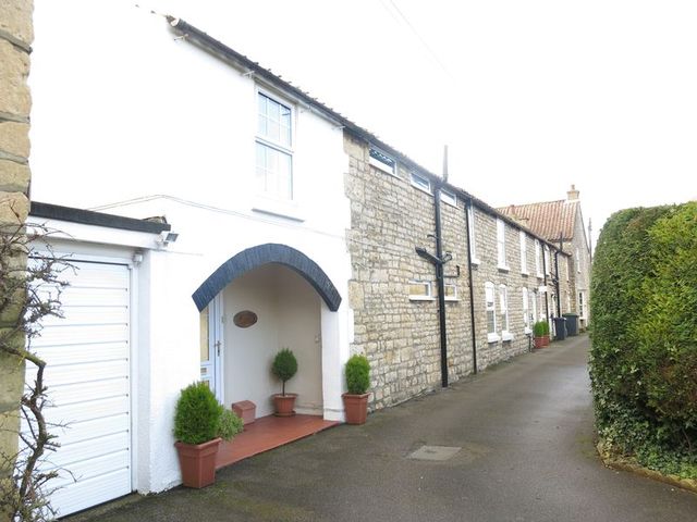  Image of 4 bedroom Cottage for sale in Silver Street Branston Lincoln LN4 at Silver Street Branston Branston, LN4 1LR