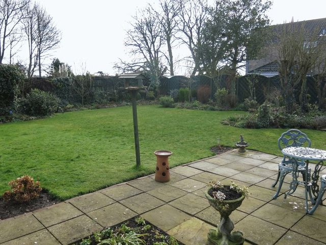  Image of 4 bedroom Cottage for sale in Silver Street Branston Lincoln LN4 at Silver Street Branston Branston, LN4 1LR