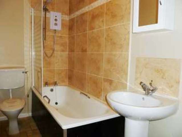  Image of 2 bedroom Terraced house to rent in Corporation Street Chorley PR6 at Corporation Street  Chorley, PR6 0DL