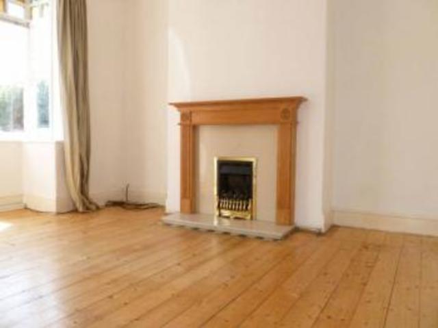  Image of 3 bedroom Semi-Detached house to rent in Hillsyde Whittle-Le-Woods Chorley PR6 at 1 Carwood Lane  Whittle-Le-Woods, PR6 7LH