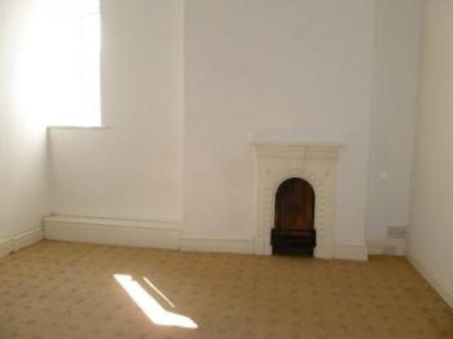  Image of 3 bedroom Semi-Detached house to rent in Hillsyde Whittle-Le-Woods Chorley PR6 at 1 Carwood Lane  Whittle-Le-Woods, PR6 7LH