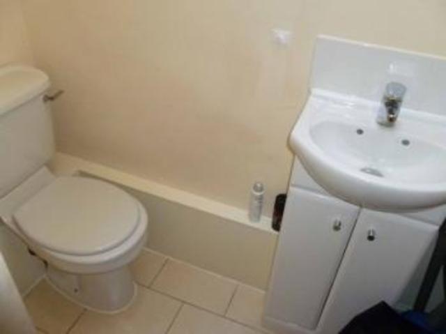  Image of 1 bedroom Town House to rent in Market Street Adlington Chorley PR7 at Market Street  Adlington, PR7 4HE