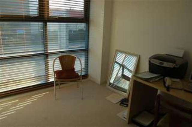  Image of 3 bedroom Terraced house to rent in Pallister Terrace Roehampton Vale London SW15 at Wimbledon Common, SW15 3ER
