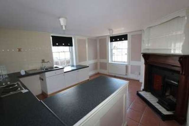  Image of 2 bedroom Semi-Detached house to rent in Old Redbridge Road Southampton SO15 at 45 Old Redbridge Road  Southampton, SO15 0NN