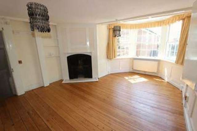  Image of 2 bedroom Semi-Detached house to rent in Old Redbridge Road Southampton SO15 at 45 Old Redbridge Road  Southampton, SO15 0NN