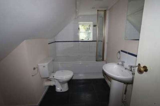  Image of 2 bedroom Semi-Detached house to rent in Old Redbridge Road Southampton SO15 at 45 Old Redbridge Road  Southampton, SO15 0NN