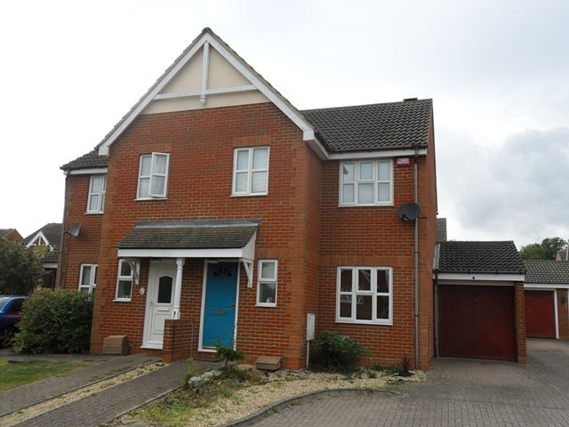  Image of 3 bedroom Semi-Detached house to rent in Gunver Lane Tattenhoe Milton Keynes MK4 at Gunver Lane Tattenhoe Milton Keynes, MK4 3DB