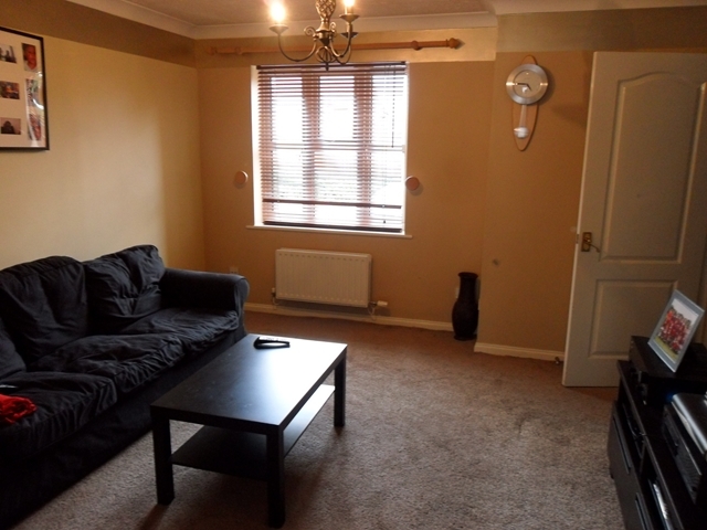  Image of 3 bedroom Semi-Detached house to rent in Gunver Lane Tattenhoe Milton Keynes MK4 at Gunver Lane Tattenhoe Milton Keynes, MK4 3DB