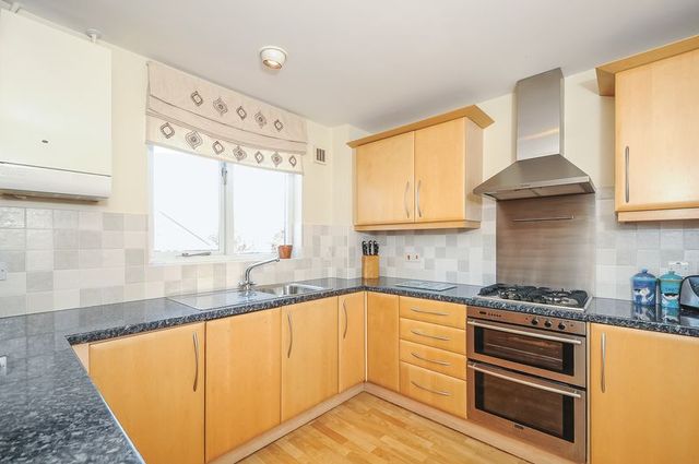 Image of 3 bedroom Terraced house for sale in Alfredston Place Wantage OX12 at Alfredston Place  Wantage, OX12 8DL