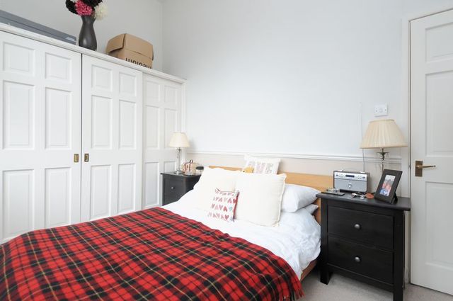  Image of 2 bedroom Flat for sale in Alfredston Place Wantage OX12 at Alfredston Place  Wantage, OX12 8DL