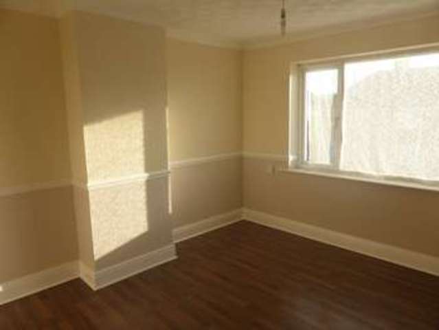  Image of 1 bedroom Flat to rent in Kings Head Lane Bristol BS13 at Kings Head Lane  Bishopsworth, BS13 7BW