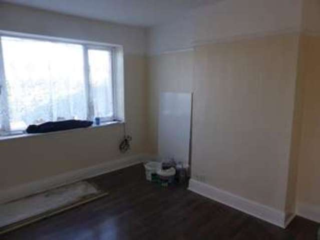  Image of 1 bedroom Flat to rent in Kings Head Lane Bristol BS13 at Kings Head Lane  Bishopsworth, BS13 7BW