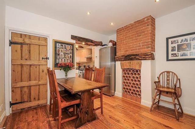  Image of 2 bedroom Detached house to rent in One Tree Hill Road Guildford GU4 at One Tree Hill Road  Guildford, GU4 8PJ