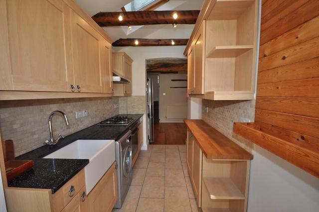  Image of 2 bedroom Detached house to rent in One Tree Hill Road Guildford GU4 at One Tree Hill Road  Guildford, GU4 8PJ