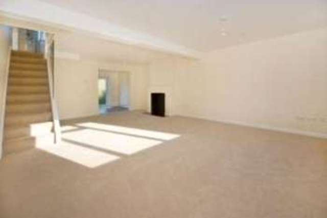  Image of 3 bedroom Semi-Detached house for sale in Eynsford Road Crockenhill Swanley BR8 at Eynsford Road Crockenhill Crockenhill, BR8 8JU