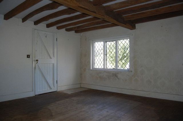  Image of 2 bedroom Detached house for sale in The Soke Alresford SO24 at The Soke  Alresford, SO24 9DB