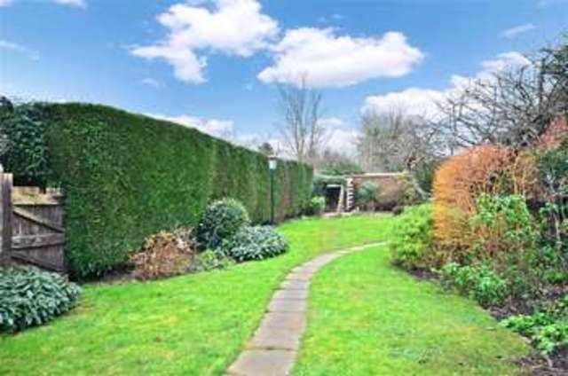 Image of 3 bedroom End of Terrace for sale in Church Walk Headcorn Ashford TN27 at Headcorn Ashford Headcorn, TN27 9NP
